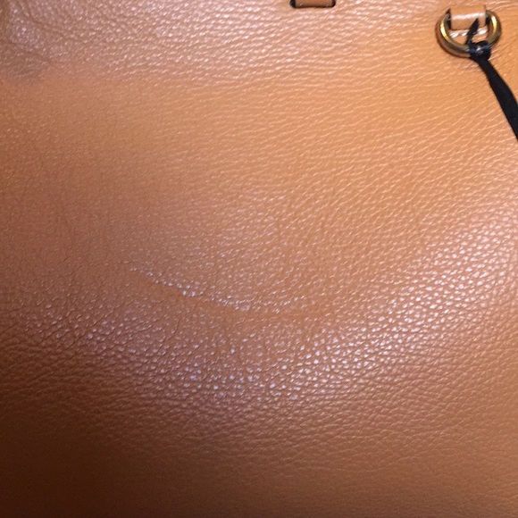 Handbag - Picture 4 of 8